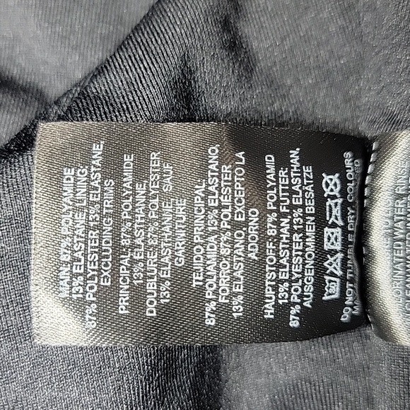 ASOS DESIGN crinkle low back swimsuit / 12. - Picture 10 of 11